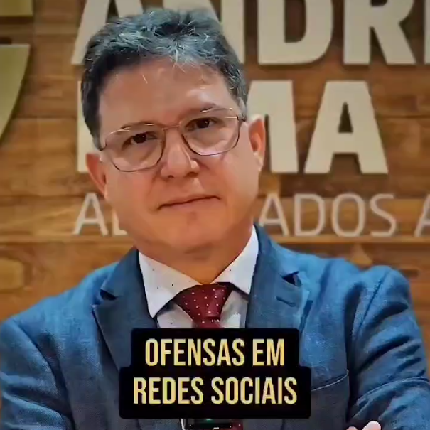 Ofensas em redes sociais